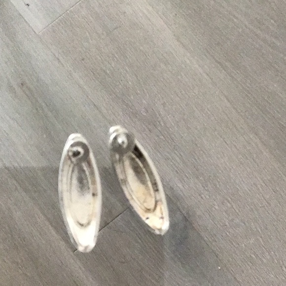 Tortoise Shell Earrings - Picture 2 of 2